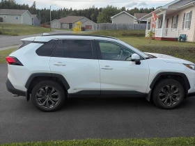 Toyota Rav4 Hybrid XLE AWD | CARFAX | ДВА КЛЮЧА | БЕЗ ИНЦИДЕНТ, снимка 4