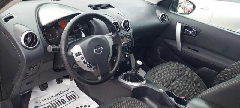 Nissan Qashqai 1.5 DCI 106kc., снимка 8 - Автомобили и джипове - 48240362