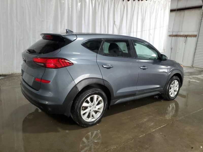 Hyundai Tucson SE, снимка 3 - Автомобили и джипове - 48405431