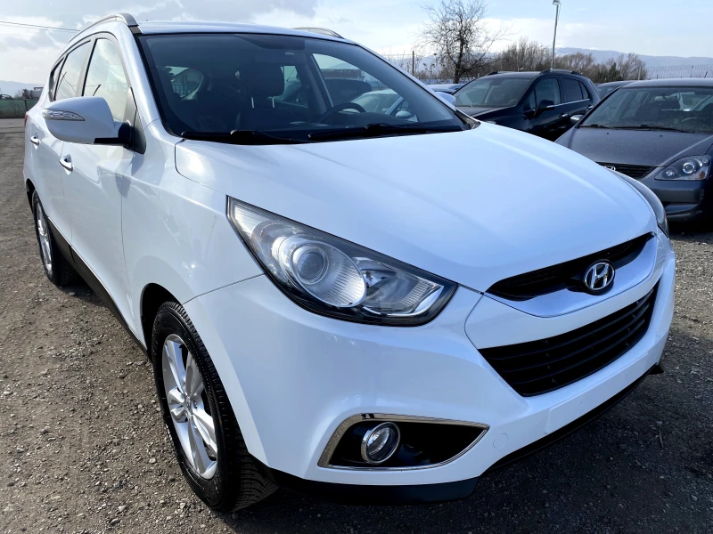 Hyundai IX35 2.0CRDI 136к.с 4x4 177x.kм---БОНБОН---, снимка 6 - Автомобили и джипове - 49461120