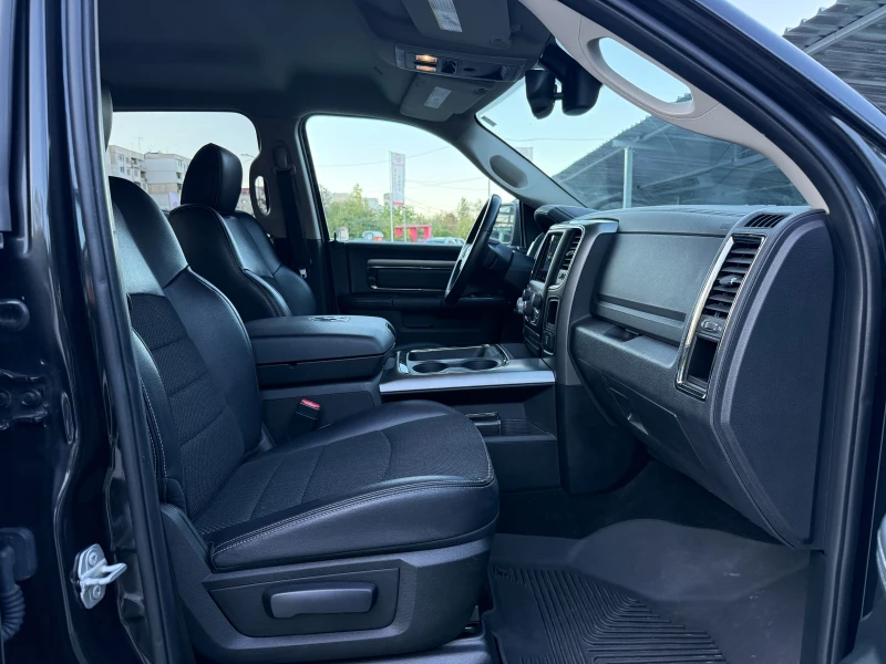 Dodge RAM 1500 SPORT, снимка 8 - Автомобили и джипове - 52018337