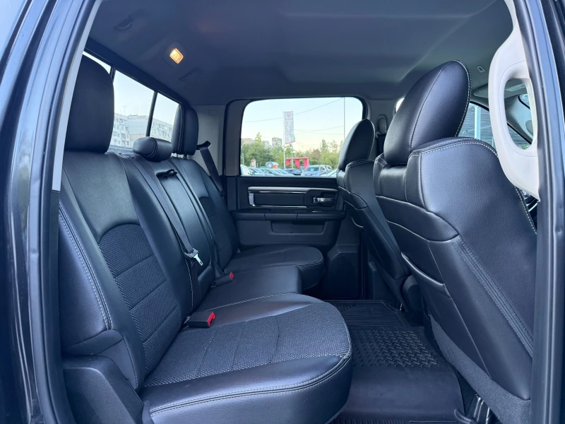 Dodge RAM 1500 SPORT, снимка 10 - Автомобили и джипове - 52018337