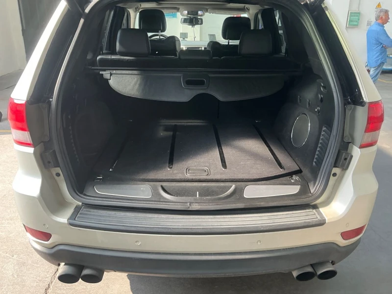 Jeep Grand cherokee 3.0 CRD S-Limited, снимка 8 - Автомобили и джипове - 52211558