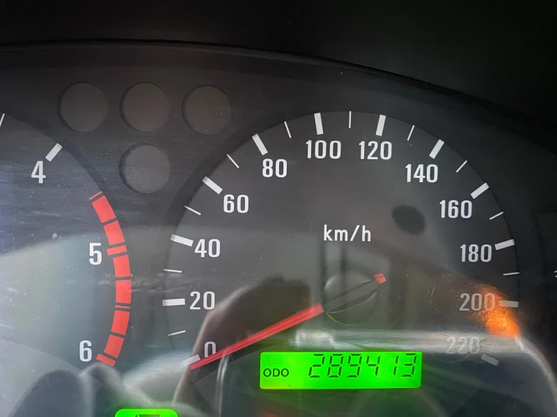 SsangYong Rexton, снимка 15 - Автомобили и джипове - 53181619