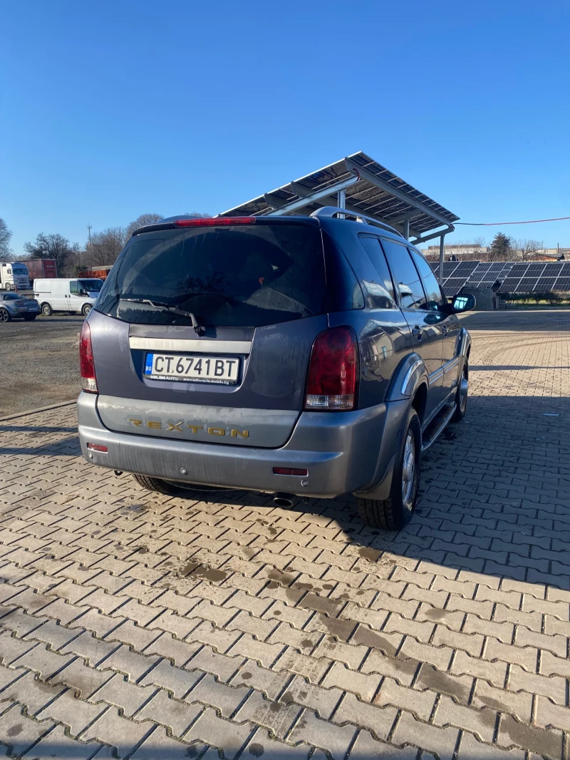 SsangYong Rexton, снимка 7 - Автомобили и джипове - 53181619