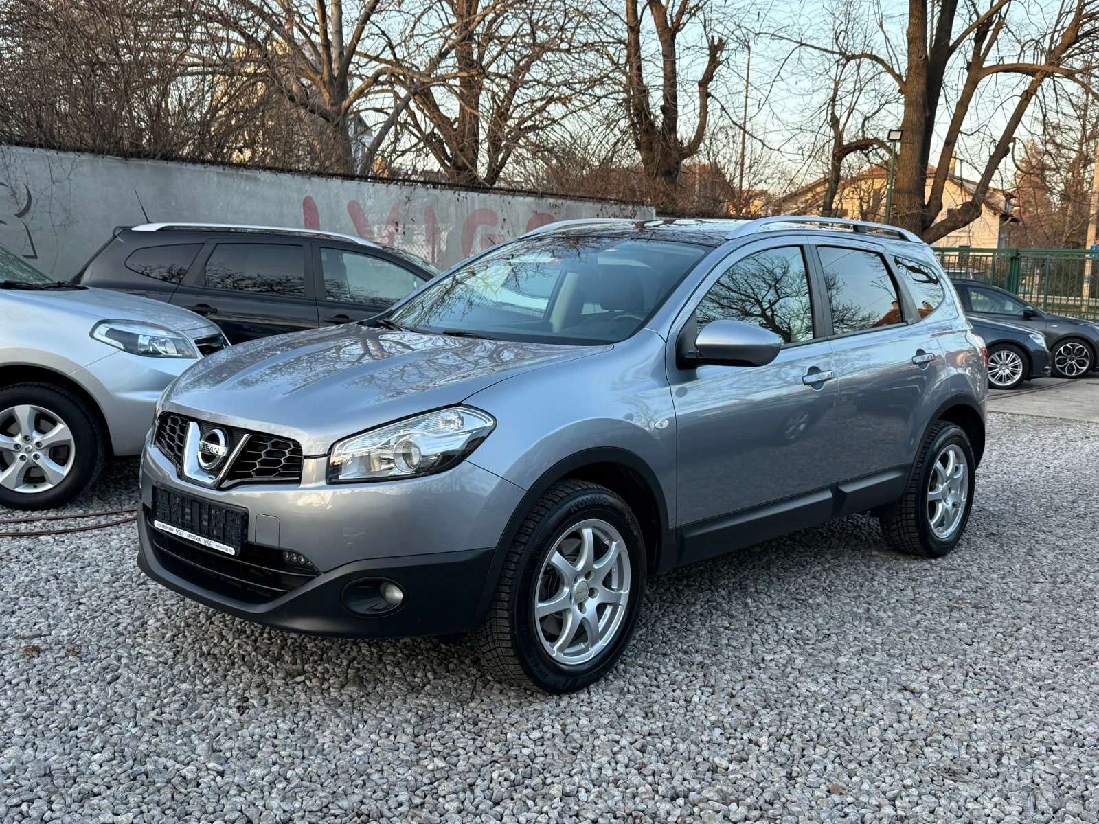 Nissan Qashqai + 2 2, 0i i-Way 4X4 Facelift - АВТОМАТИК - 7места, снимка 1