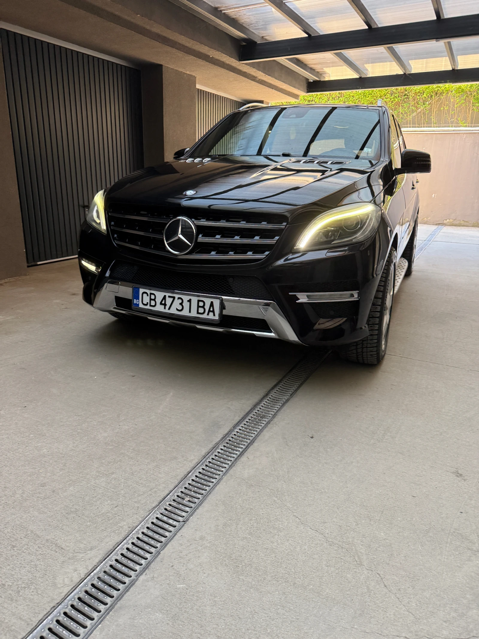 Mercedes-Benz ML 350 CDI W166 BLUETEC, снимка 3 - Автомобили и джипове - 54932045