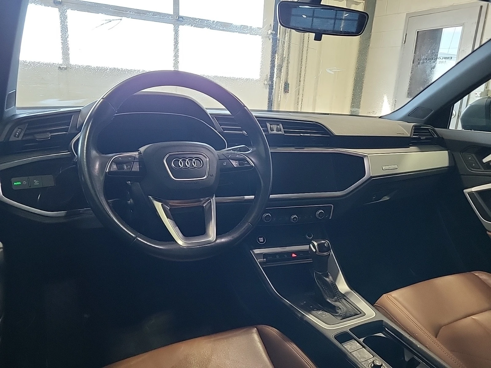 Audi Q3 CARFAX * * АВТО КРЕДИТ - изображение 10