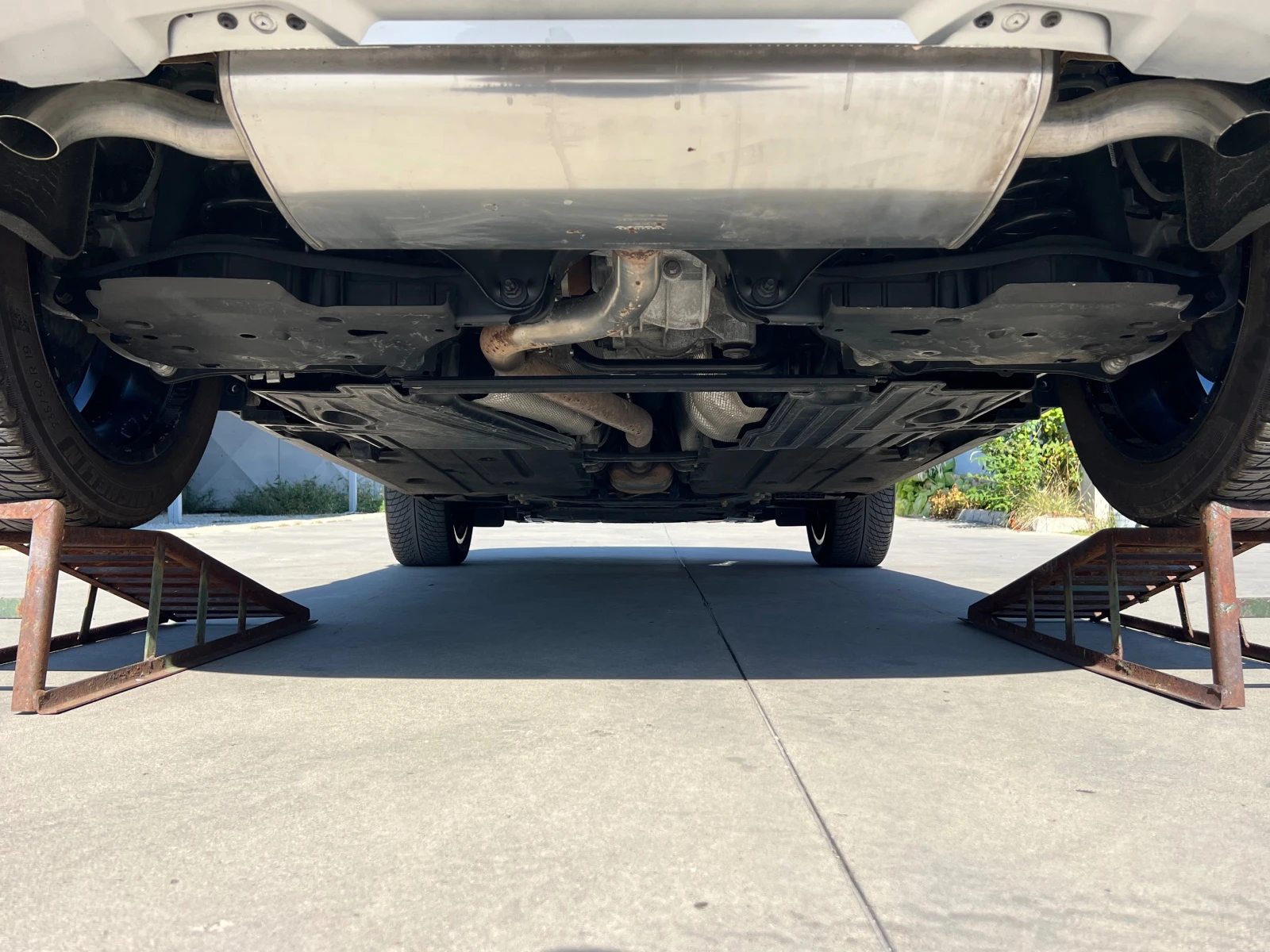 Volvo XC40 2.0D, 4X4, MOMENTUM-FULL SERVICE-KATO HOB, PANO, C - изображение 8