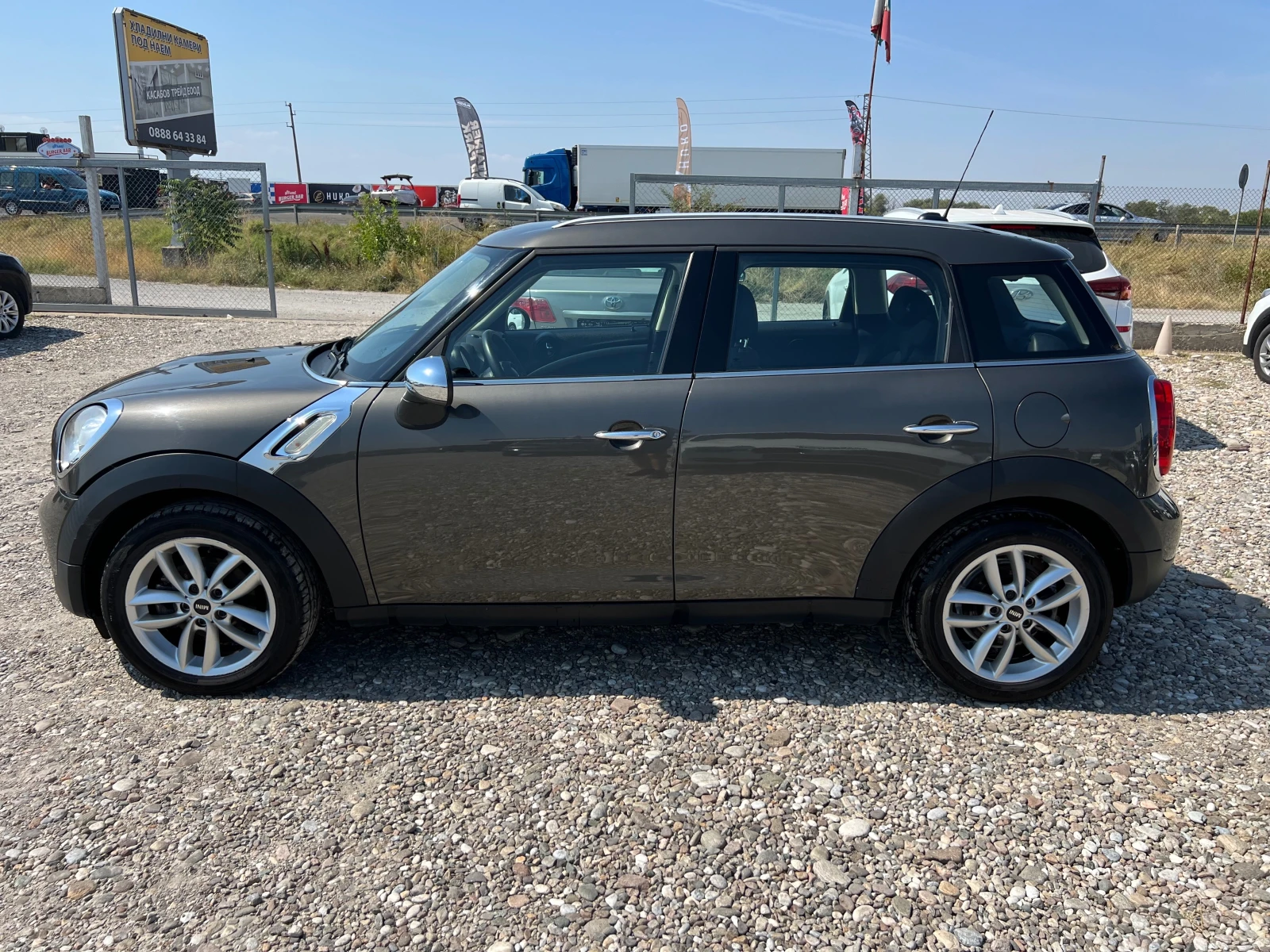 Mini Countryman 1.6 I - изображение 8