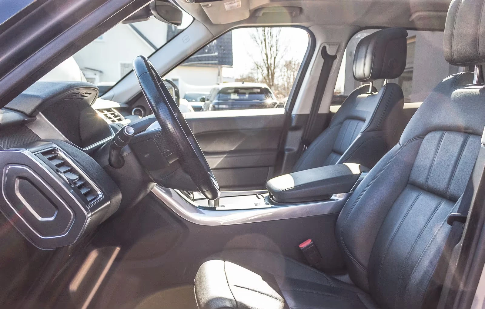 Land Rover Range Rover Sport 3.0/D250/249HP/PANORAMA/ACC/CAM/CPLAY/DIGITAL/780f - изображение 8