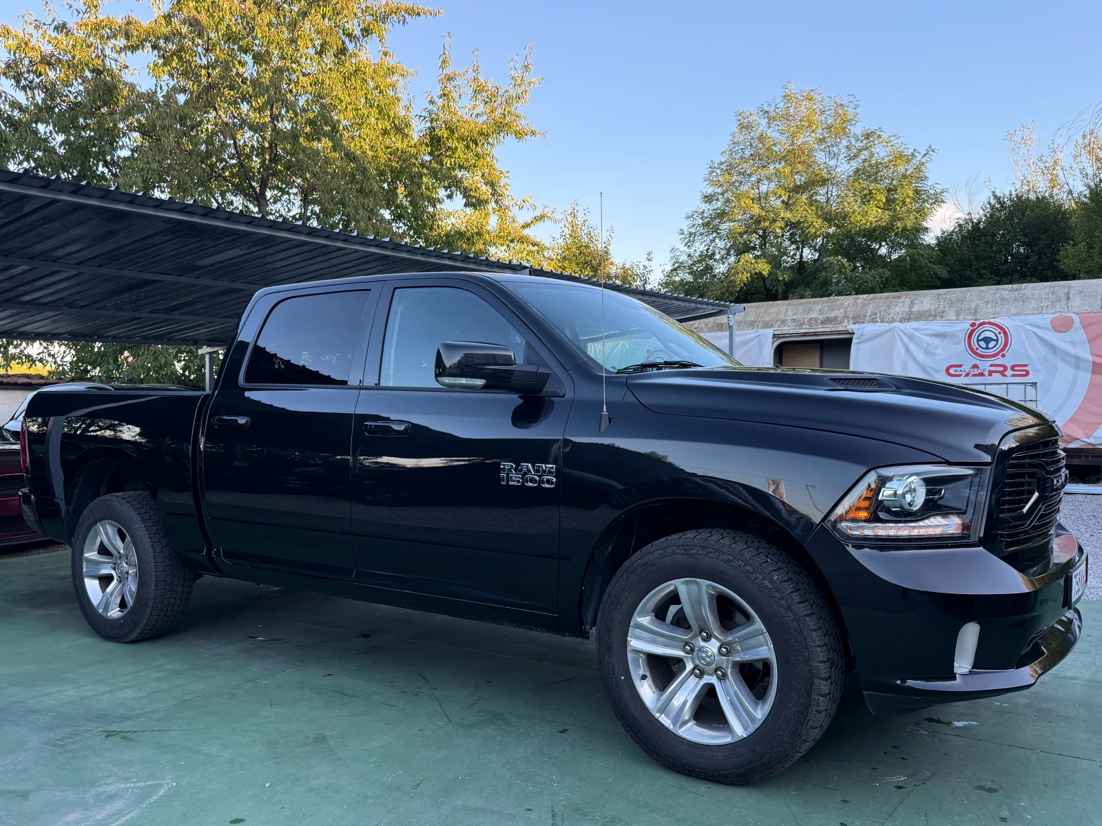 Dodge RAM 1500 SPORT - изображение 3
