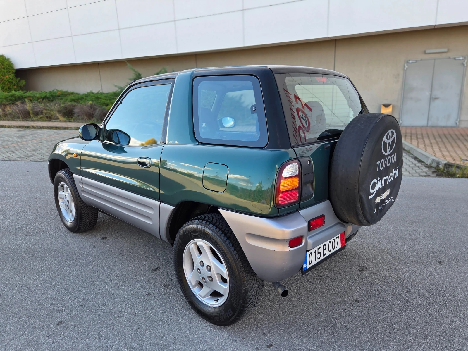 Toyota Rav4 2.0VVT-i ИСТИНСКИ УНИКАТ | Mobile.bg — изображение 5