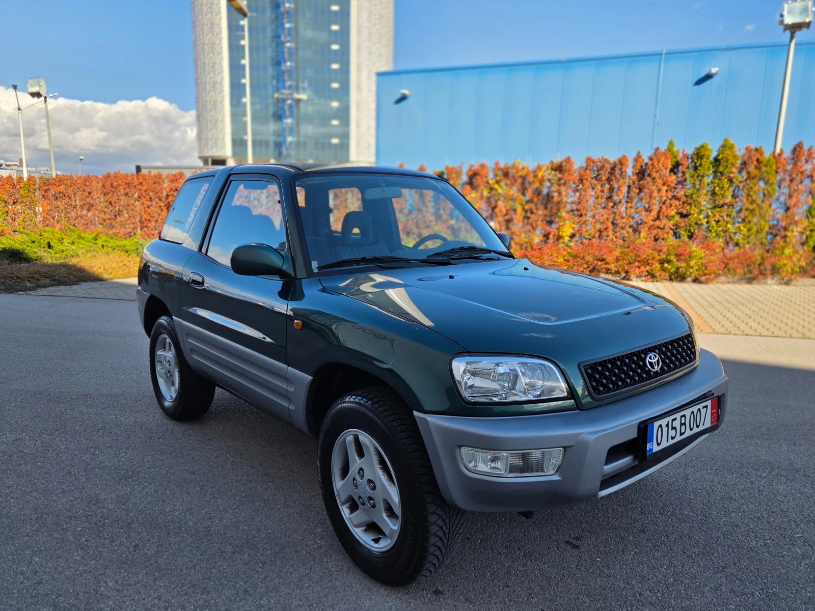 Toyota Rav4 2.0VVT-i ИСТИНСКИ УНИКАТ | Mobile.bg — изображение 1