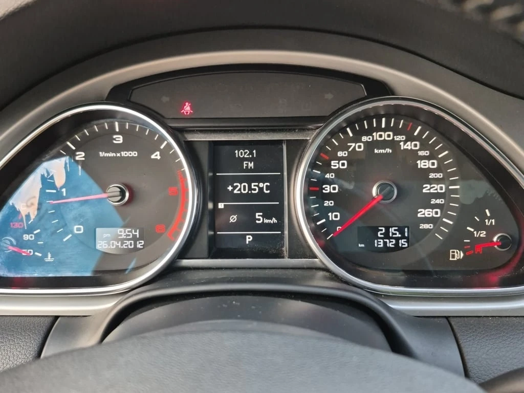 Audi Q7 * 3.0L TDI * CARFAX * ЦЕНА ДО БГ - изображение 9