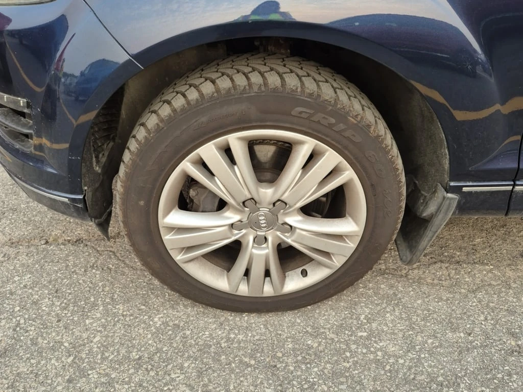 Audi Q7 * 3.0L TDI * CARFAX * ЦЕНА ДО БГ - изображение 6