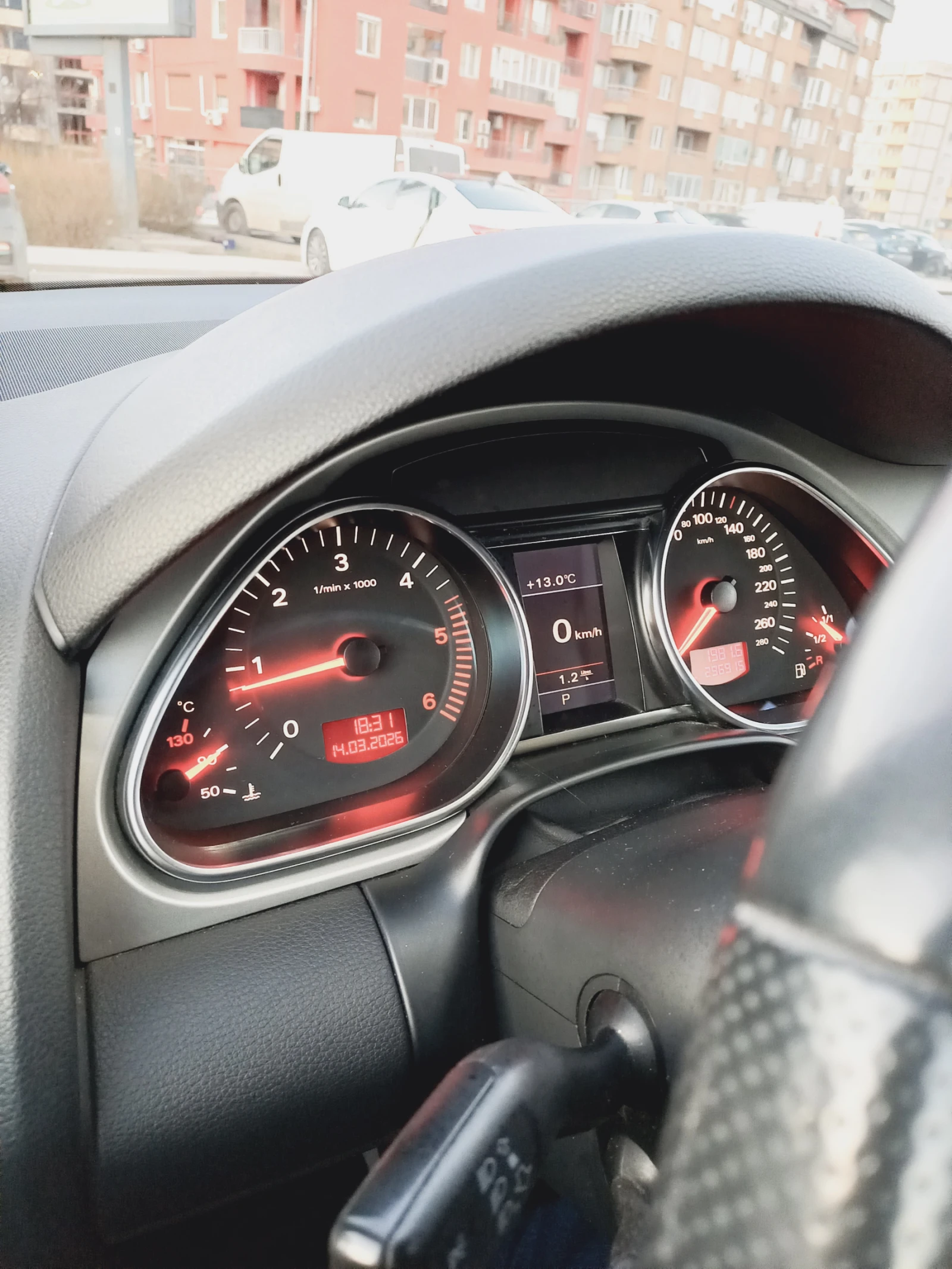 Audi Q7, снимка 12 - Автомобили и джипове - 53841084