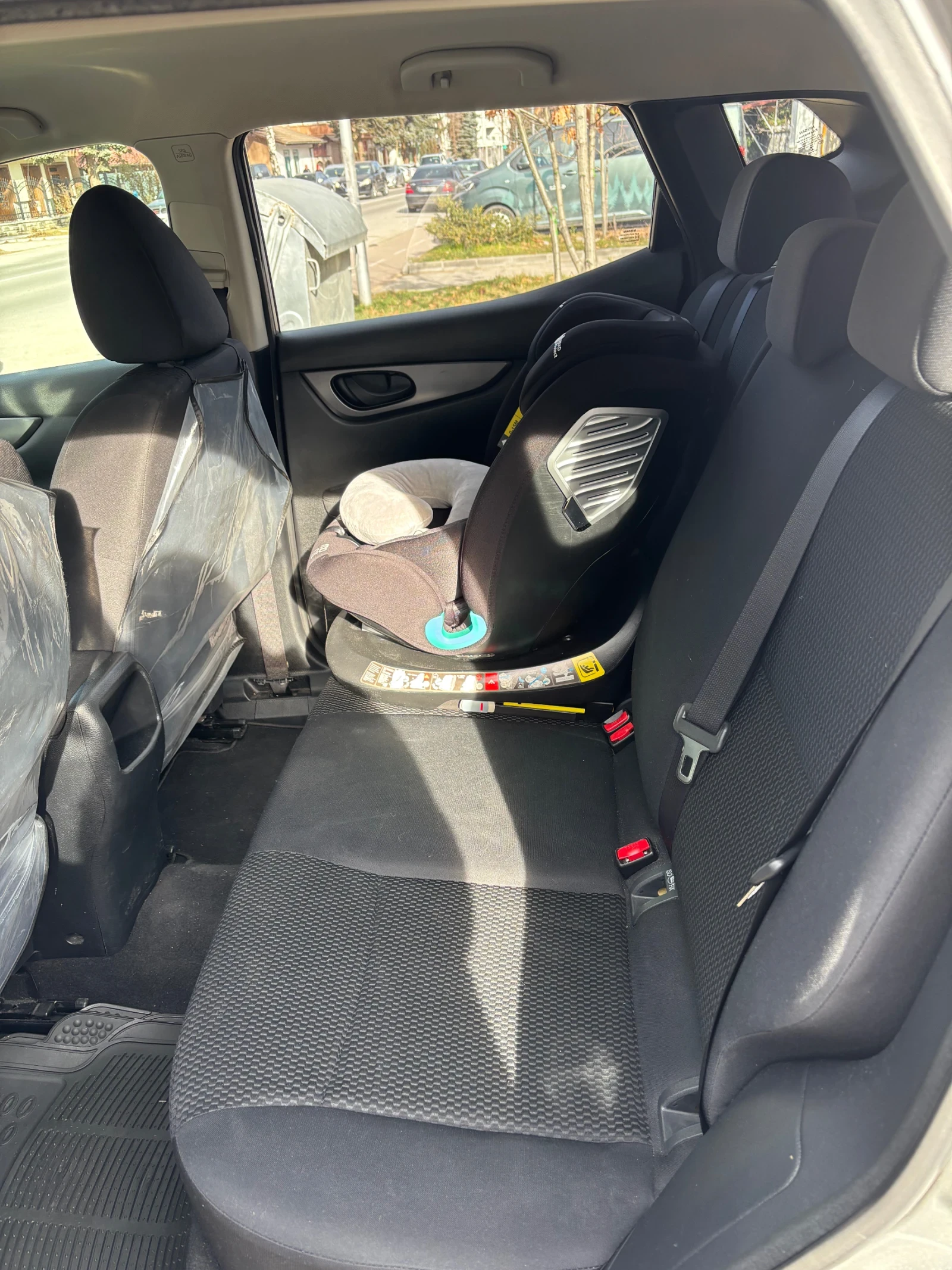 Nissan Qashqai J11 Facelift, снимка 11 - Автомобили и джипове - 53976161