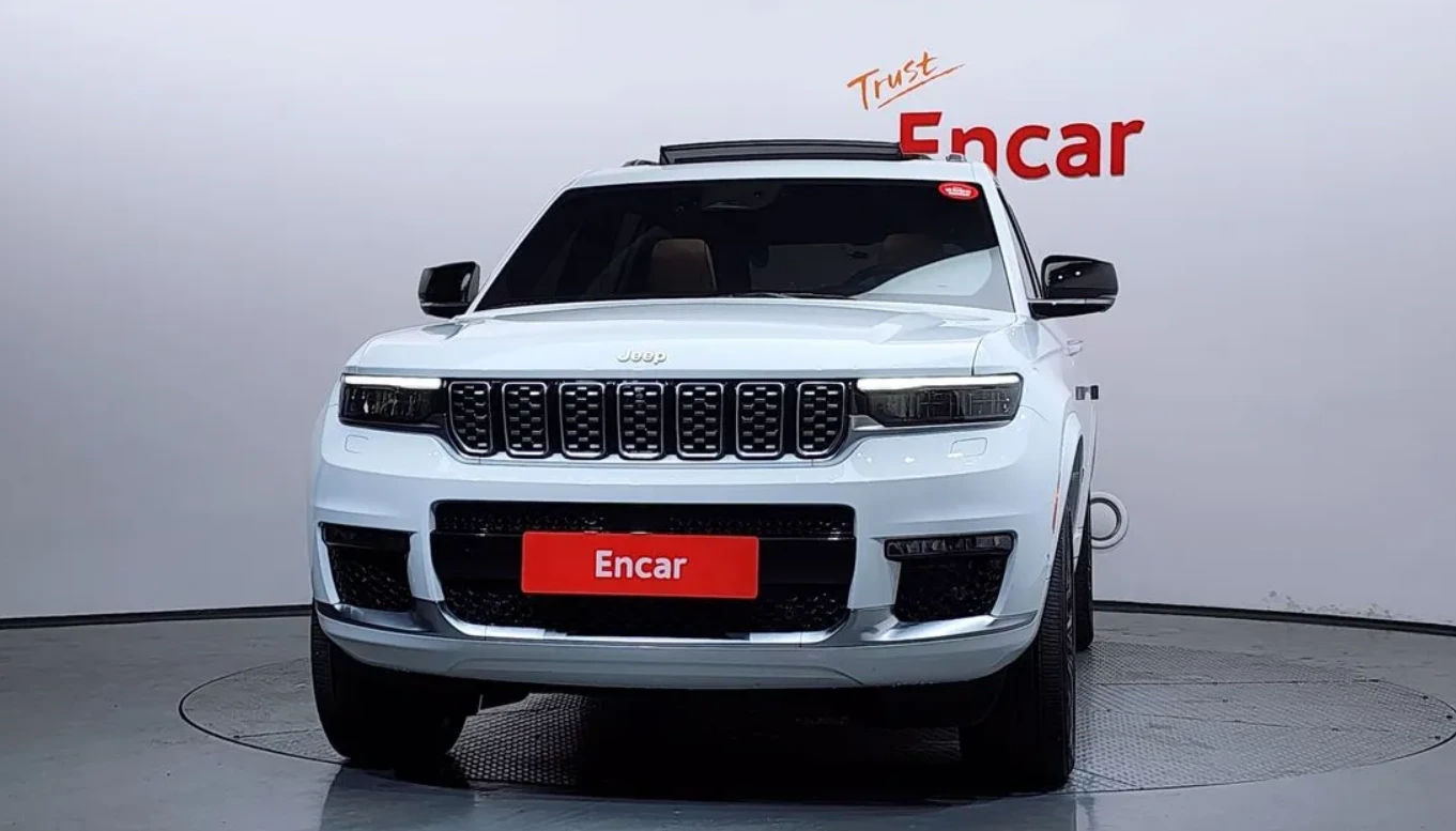 Jeep Grand cherokee SUMMIT | ЕЛ.ПАДАЩИ БОРДОВЕ | МАСАЖ | ХЕД ЪП, снимка 3 - Автомобили и джипове - 54670643