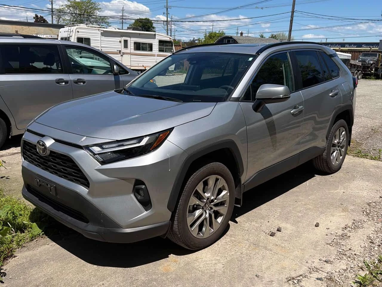 Toyota Rav4  XLE | PANO | LED | DISTRONIC 
