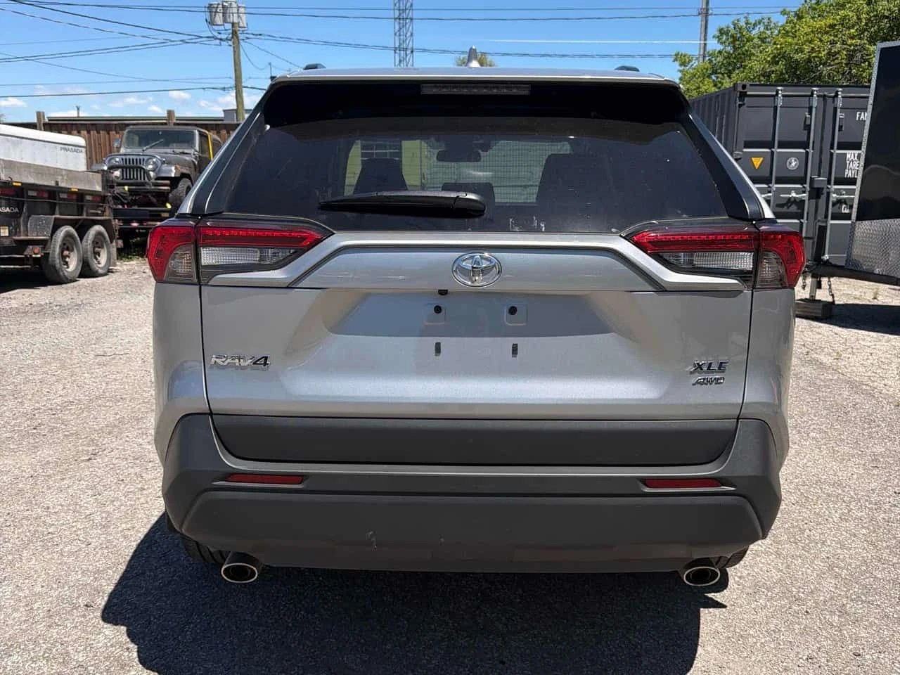 Toyota Rav4  XLE | PANO | LED | DISTRONIC , снимка 5 - Автомобили и джипове - 54835908