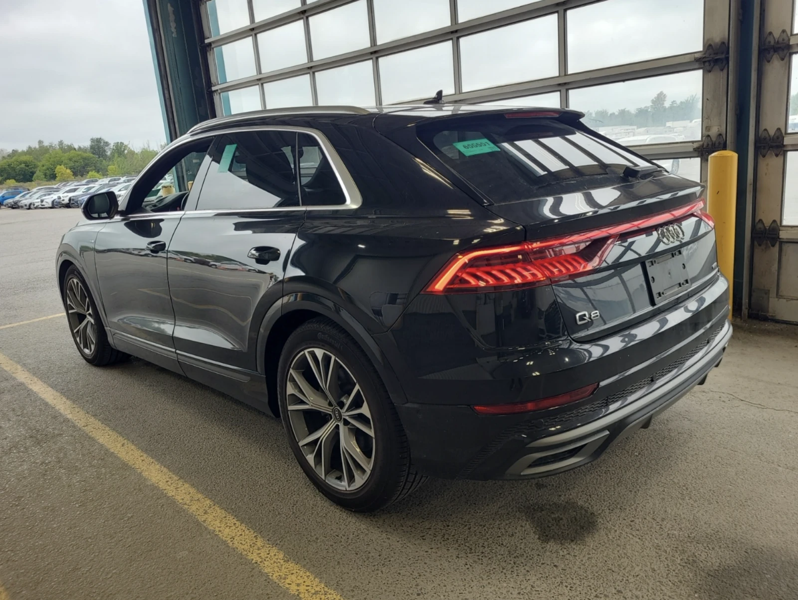 Audi Q8 2021 Audi Q8 TECHNIK, снимка 4 - Автомобили и джипове - 55896522