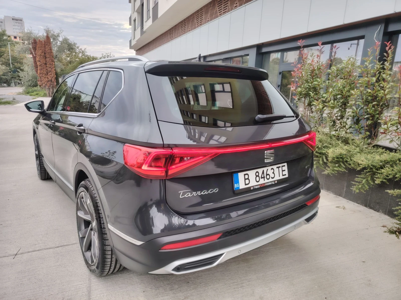 Seat Tarraco Plug in hybrid 245к.с., снимка 4 - Автомобили и джипове - 56203149