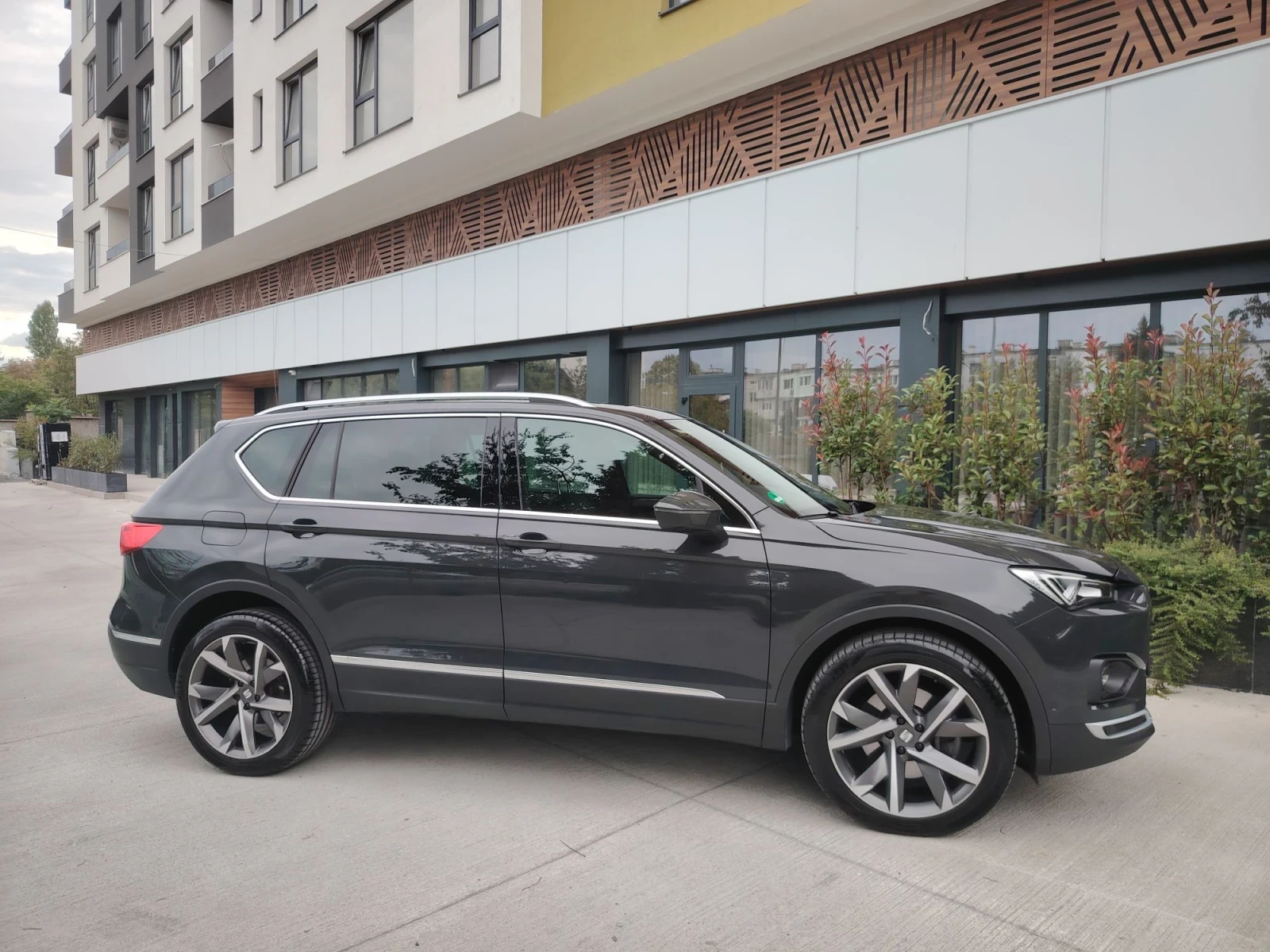 Seat Tarraco Plug in hybrid 245к.с., снимка 6 - Автомобили и джипове - 56203149