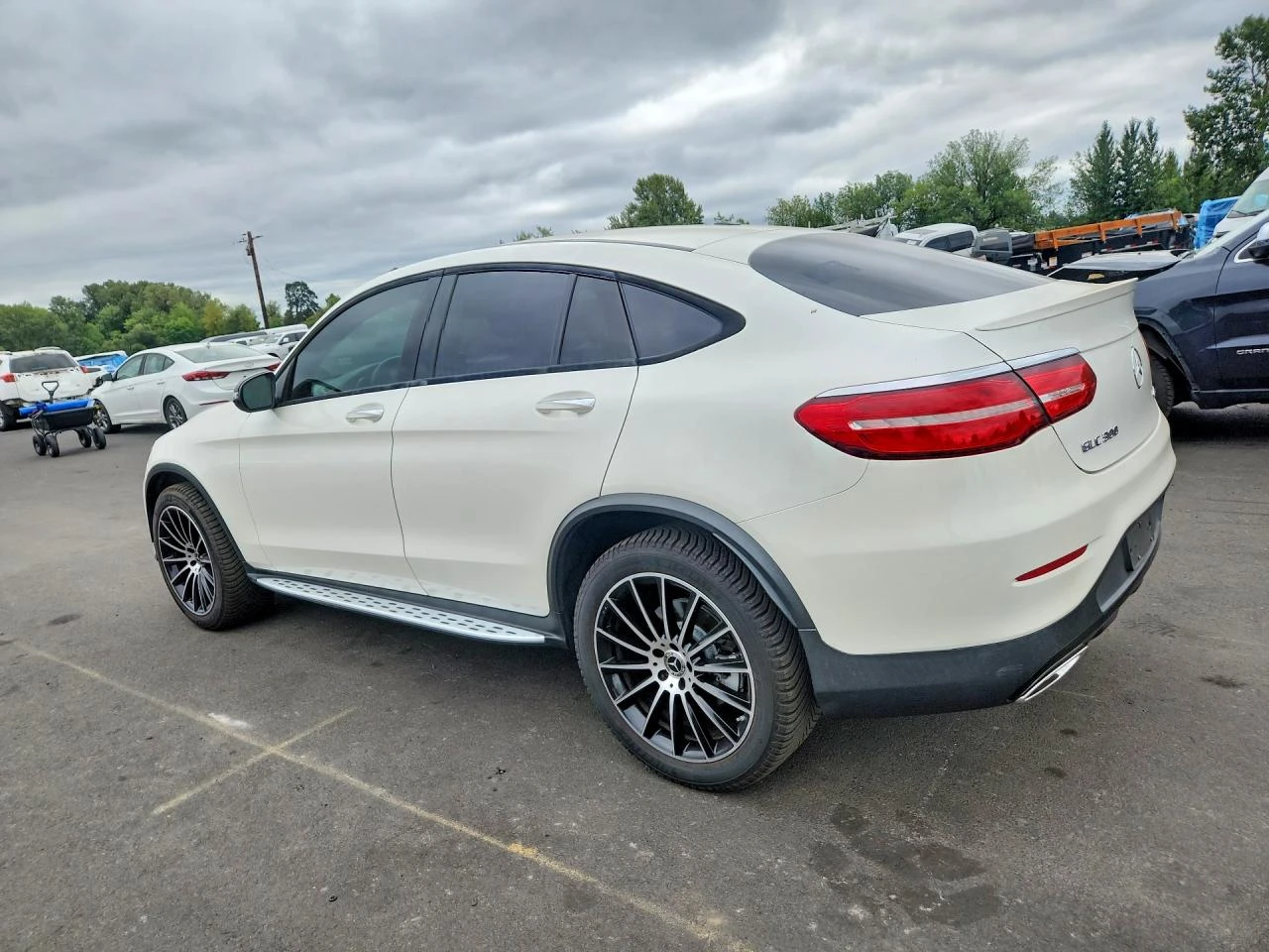 Mercedes-Benz GLC Coupe 2.0l 4, снимка 2 - Автомобили и джипове - 56341488