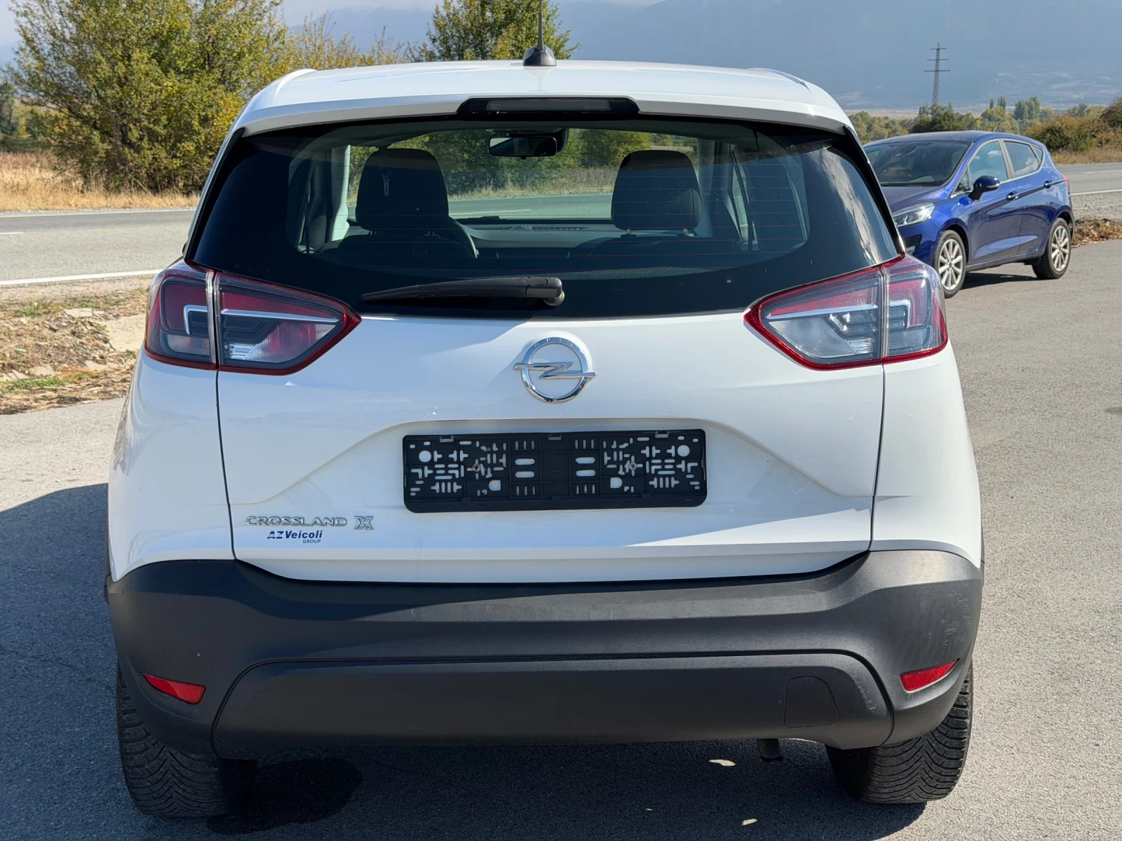Opel Crossland X 1.2i, снимка 5 - Автомобили и джипове - 56461710