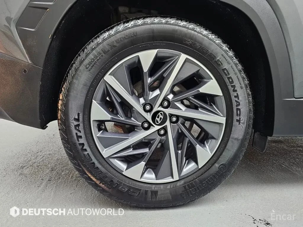 Hyundai Tucson, снимка 5 - Автомобили и джипове - 56739825