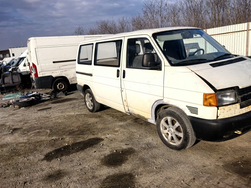 VW T4 2.5 TDI 102ks, снимка 2 - Бусове и автобуси - 48988415