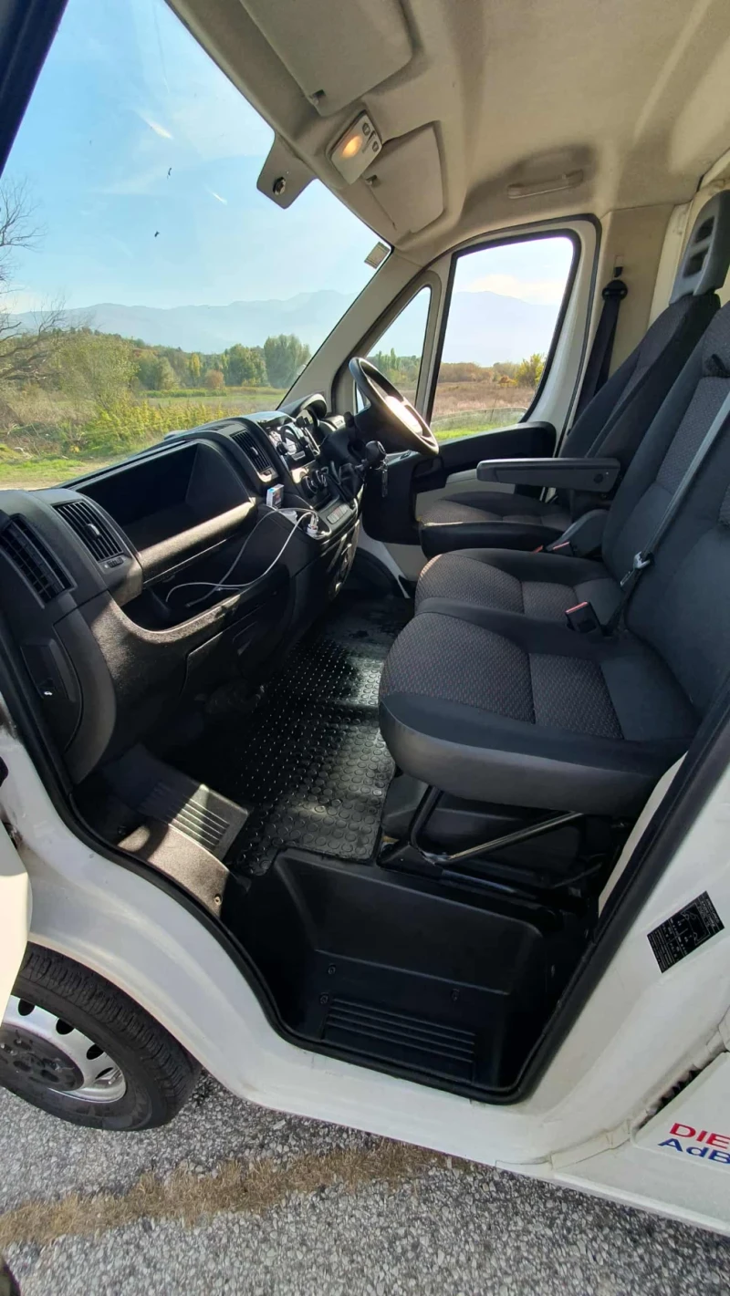 Peugeot Boxer Luton van, снимка 17 - Бусове и автобуси - 52636574