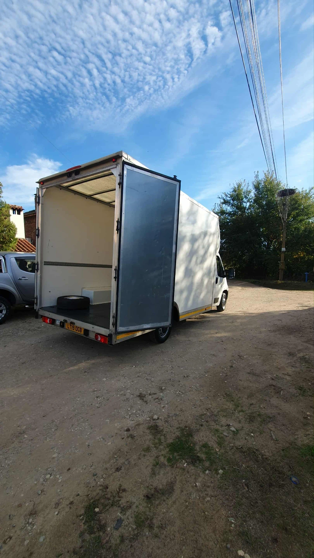 Peugeot Boxer Luton van - изображение 9