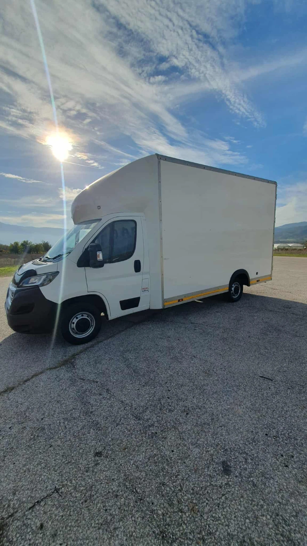 Peugeot Boxer Luton van - изображение 5