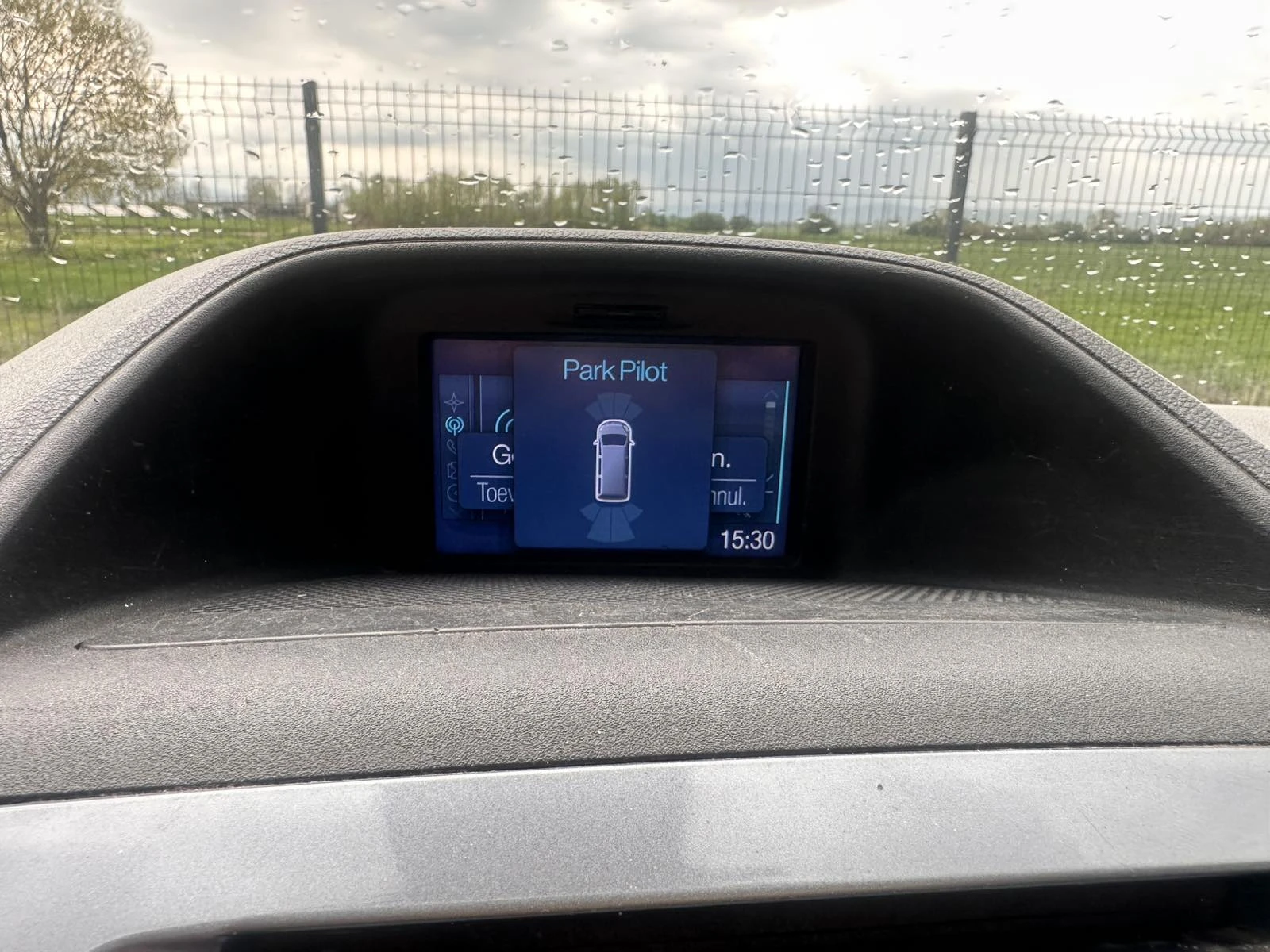 Ford Transit Custom Special Edition 2.2 TDCI , снимка 14 - Бусове и автобуси - 54360101