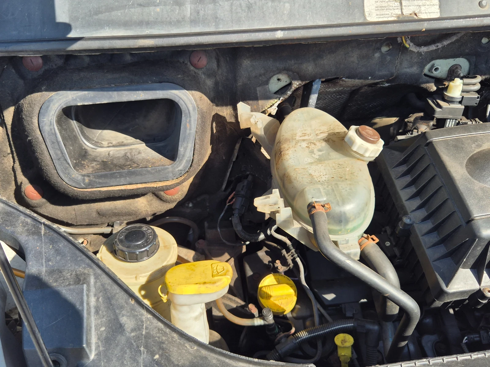 Renault Master  Товарен, снимка 13 - Бусове и автобуси - 56465229