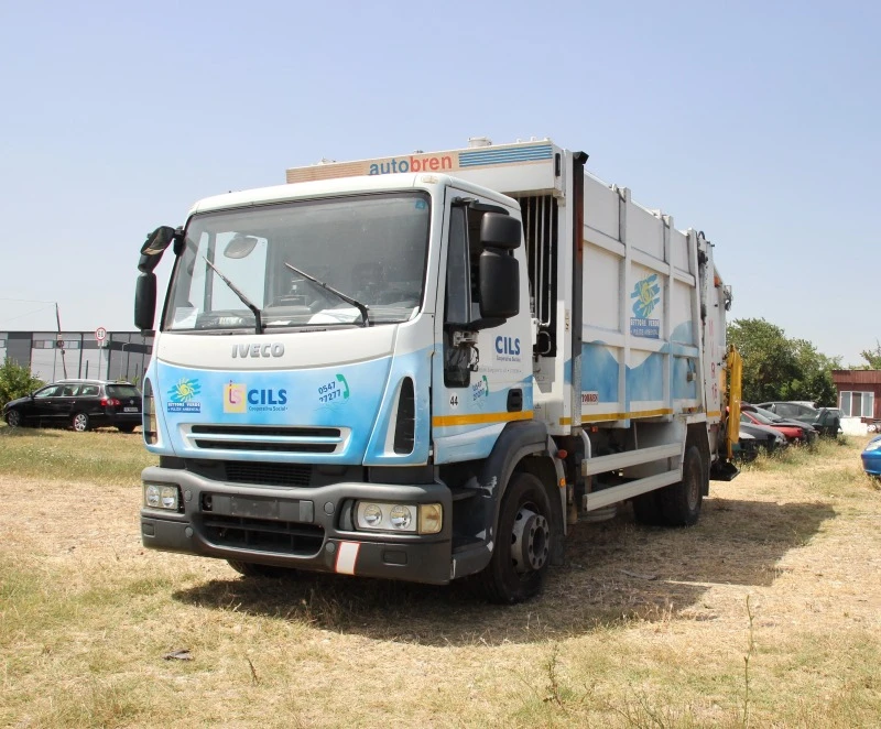 Iveco Eurocargo 160/Е4 СМЕТОСЪБИРАЩА МАШИНА , снимка 1 - Камиони - 47450458