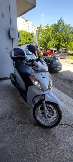 Honda Sh 300i, снимка 3