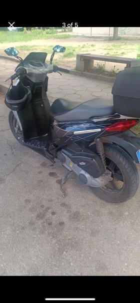 Обява за продажба на Aprilia 200 Sportcity 200 ~1 650 лв. - изображение 1