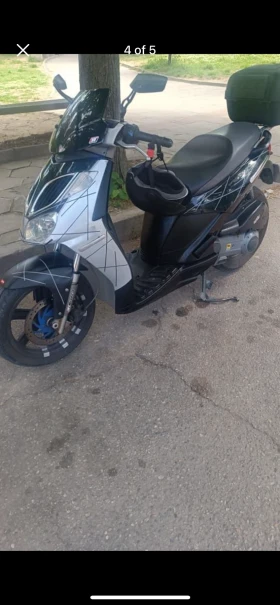 Обява за продажба на Aprilia 200 Sportcity 200 ~1 650 лв. - изображение 1