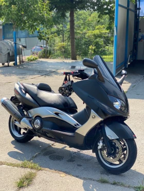  Yamaha T-max