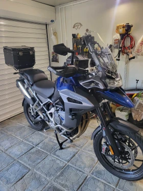 ������ Triumph Tiger