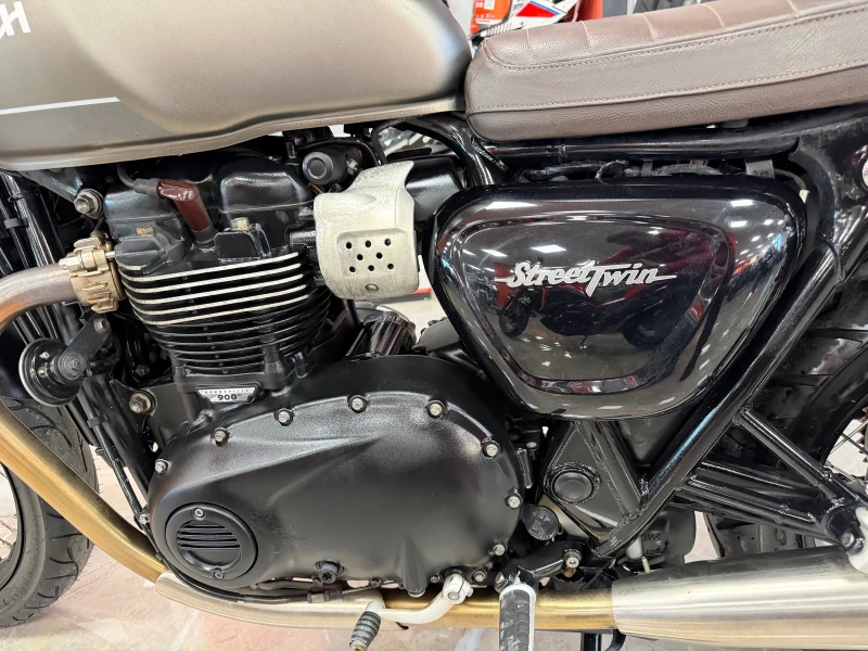 Triumph Street Twin 900ABS, снимка 9 - Мотоциклети и мототехника - 52849028