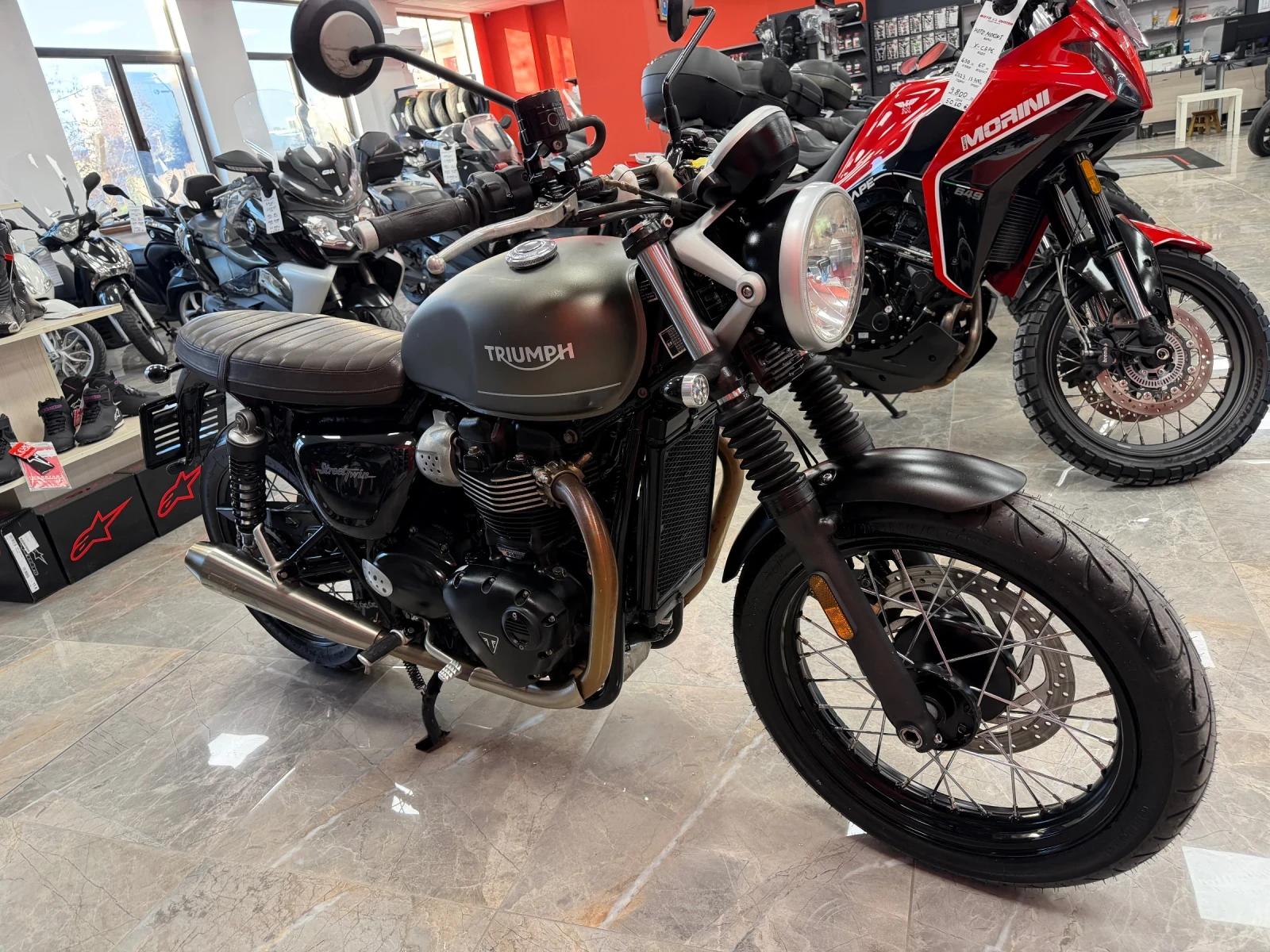 Triumph Street Twin 900ABS - изображение 3