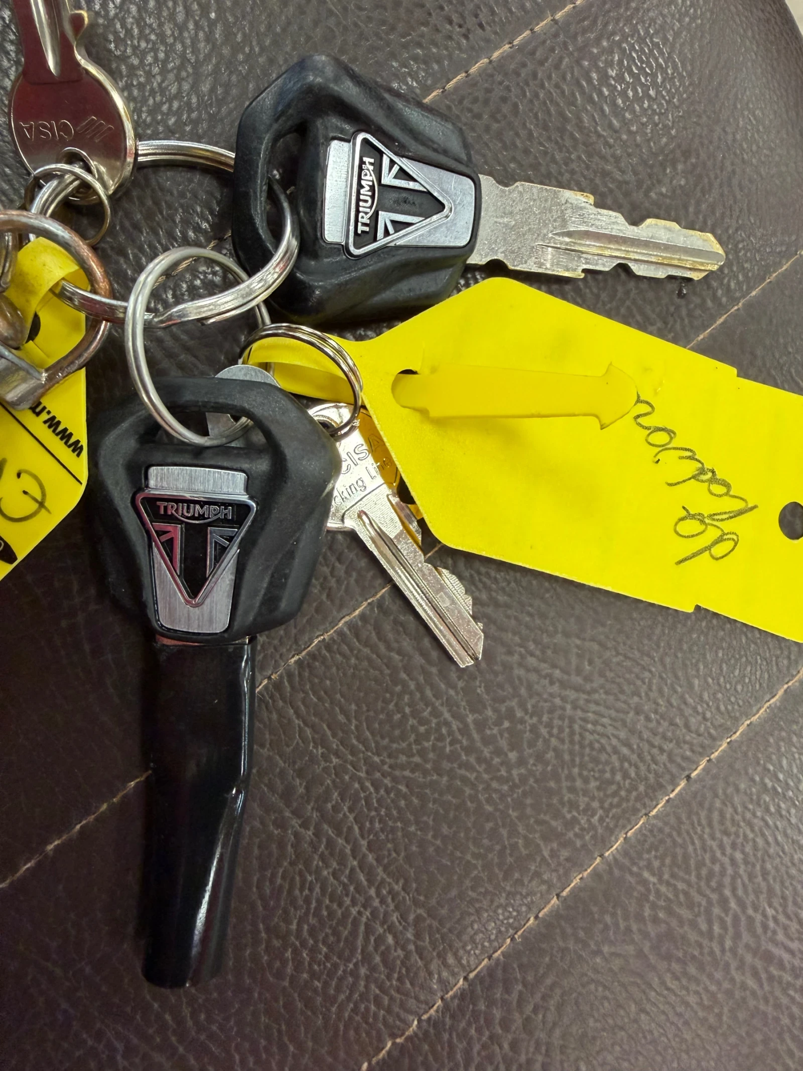 Triumph Street Twin 900ABS | Mobile.bg � ����������� 16