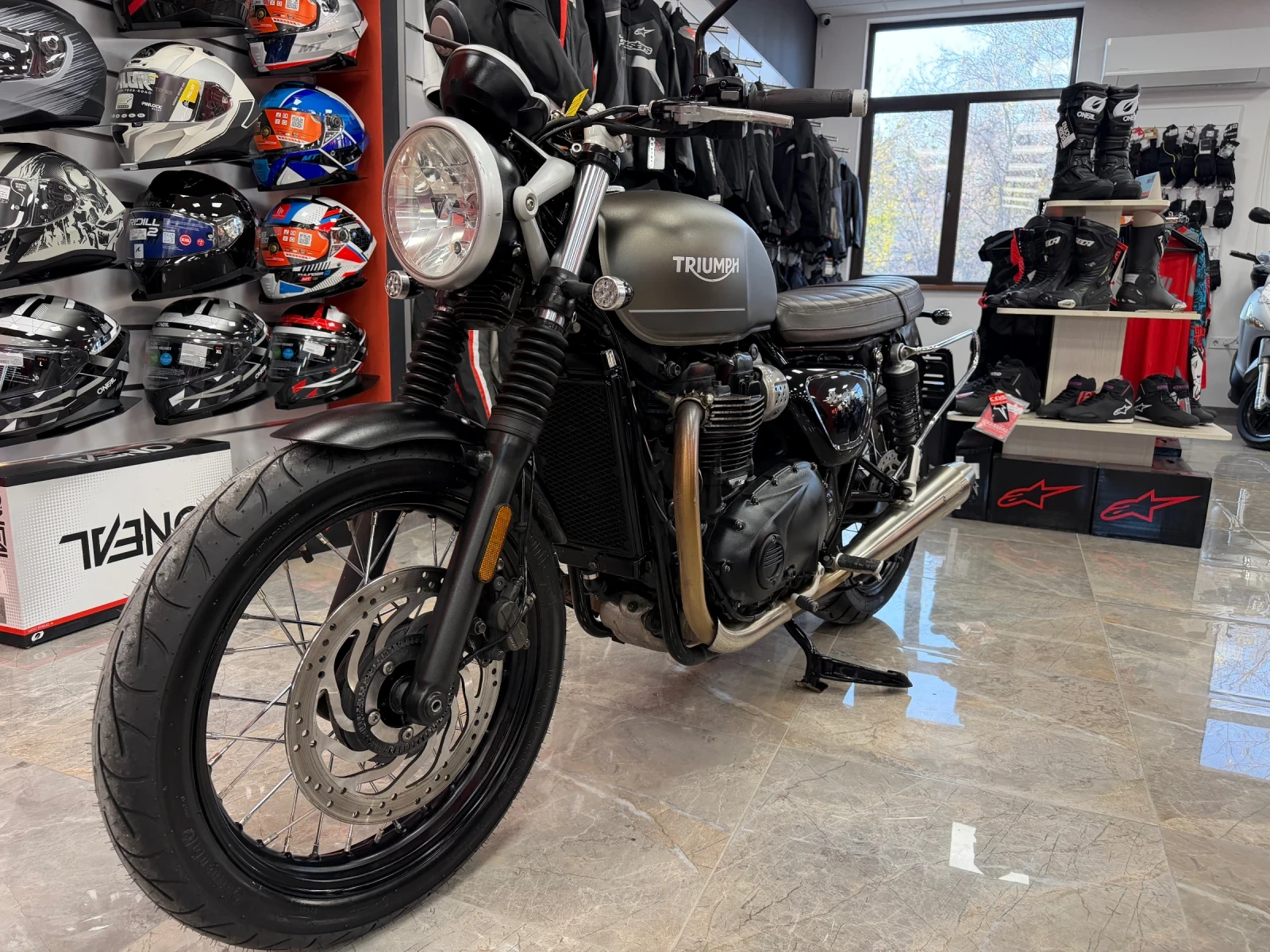 Triumph Street Twin 900ABS | Mobile.bg � ����������� 17