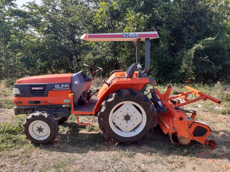 Трактор Kubota GL241 с фреза и плуг , снимка 1 - Селскостопанска техника - 46332356