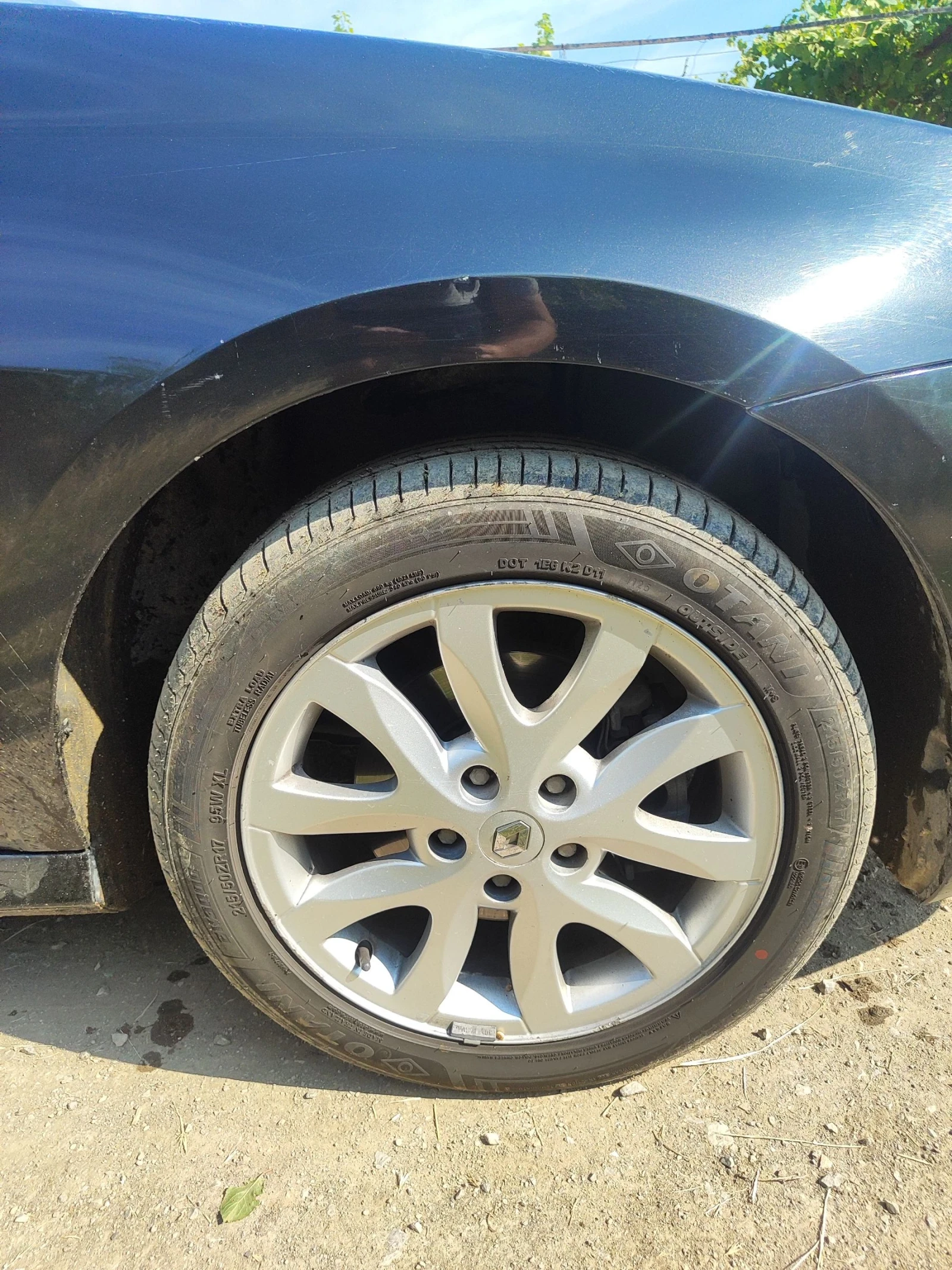 ���� � ������ 215/50R17 | Mobile.bg � ����������� 7
