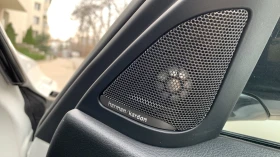 BMW 330 e iPerformance M, снимка 8